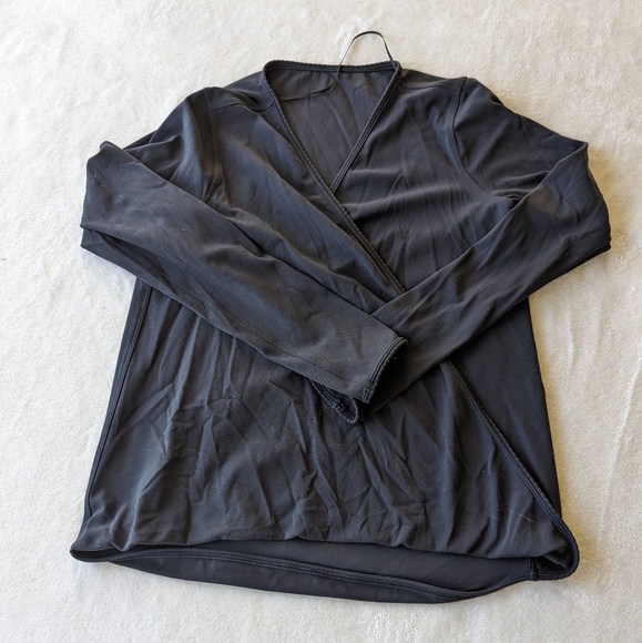 Lululemon long sleeve - Picture 2 of 3